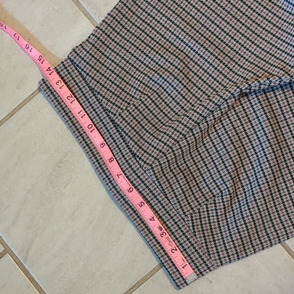 Loft Houndstooth Leggings Black, Gray, Dusty Pink SP - Picture 3 of 10